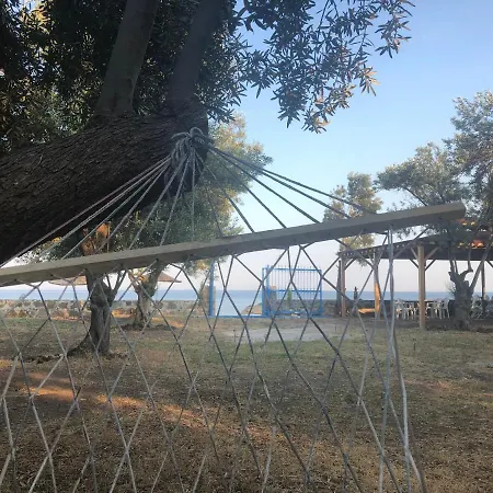 Mavi Assos Bungalov فندق تْشاناكالي
