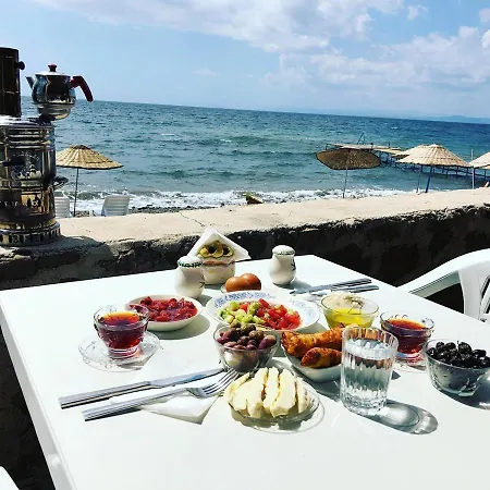 Mavi Assos Bungalov فندق *