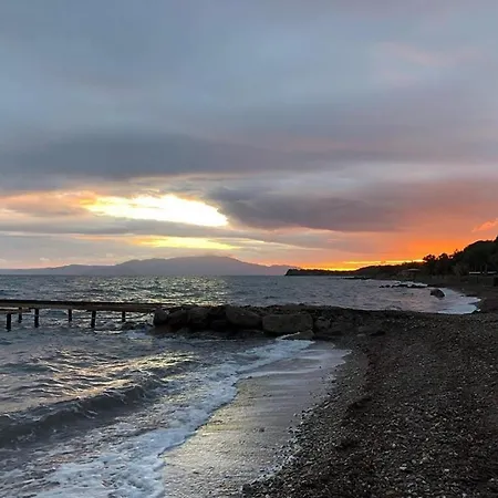 Mavi Assos Bungalov